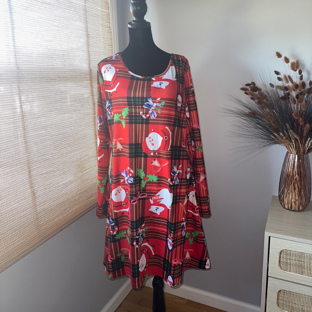 CHRISTMAS DRESS!!! - Picture 2 of 3